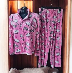 Hello Kitty Pink Micro Fleece Soft Ladies Pajama Set Size L